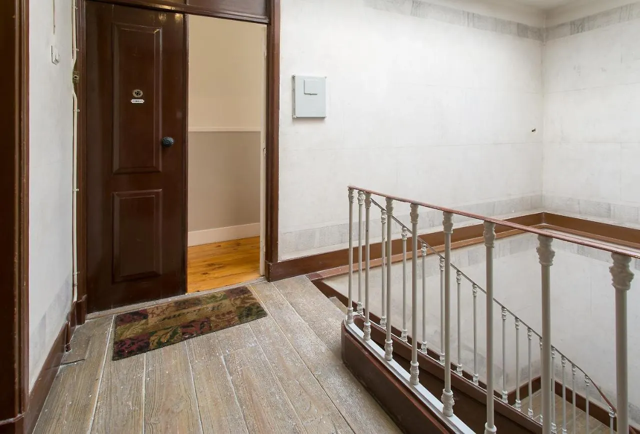 Barao By Central Hill Apartments Lisbona